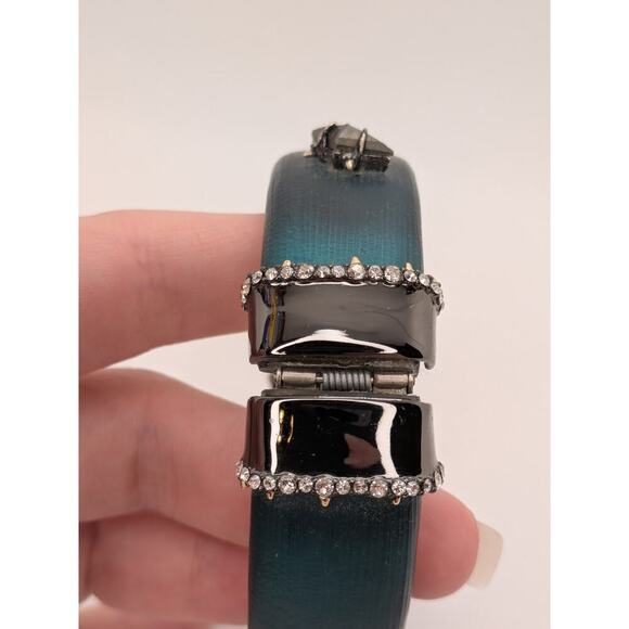 Alexis Bittar Blue Hinge Rhinestone Lucite Triangle Stud Bracelet Size 7.25" - Picture 5 of 6